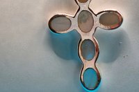 Pearlescent Mother of Pearl Inlay Cross Pendant/Necklace