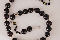 Velvet Spheres Genuine Garnet Jewelry Set with Necklace and Earrings (105 carats)