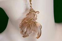 Golden Fantail Filigree Earrings