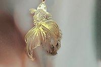 Golden Fantail Filigree Earrings
