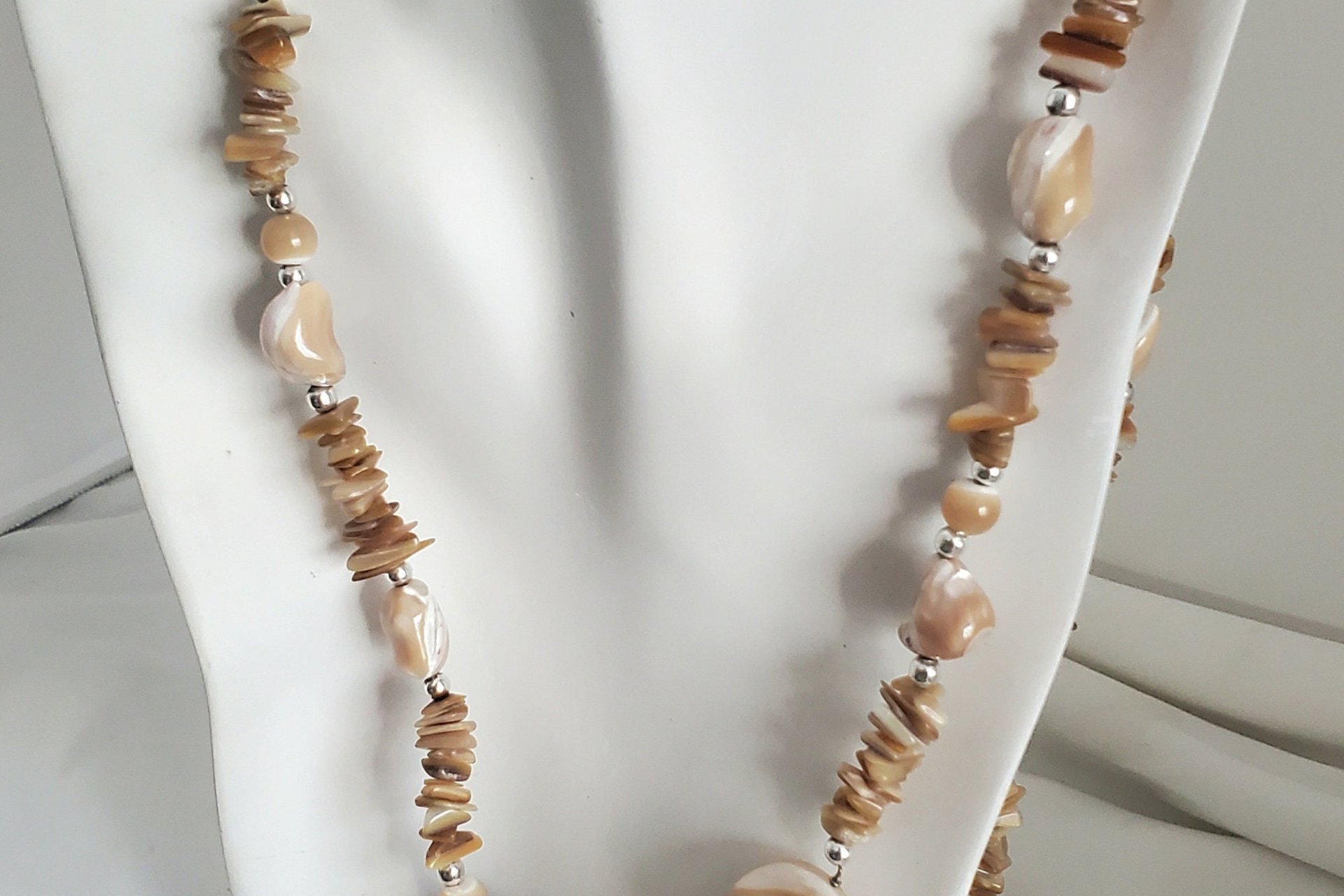 Seashimmer Serenade Mother-of-Pearl Necklace