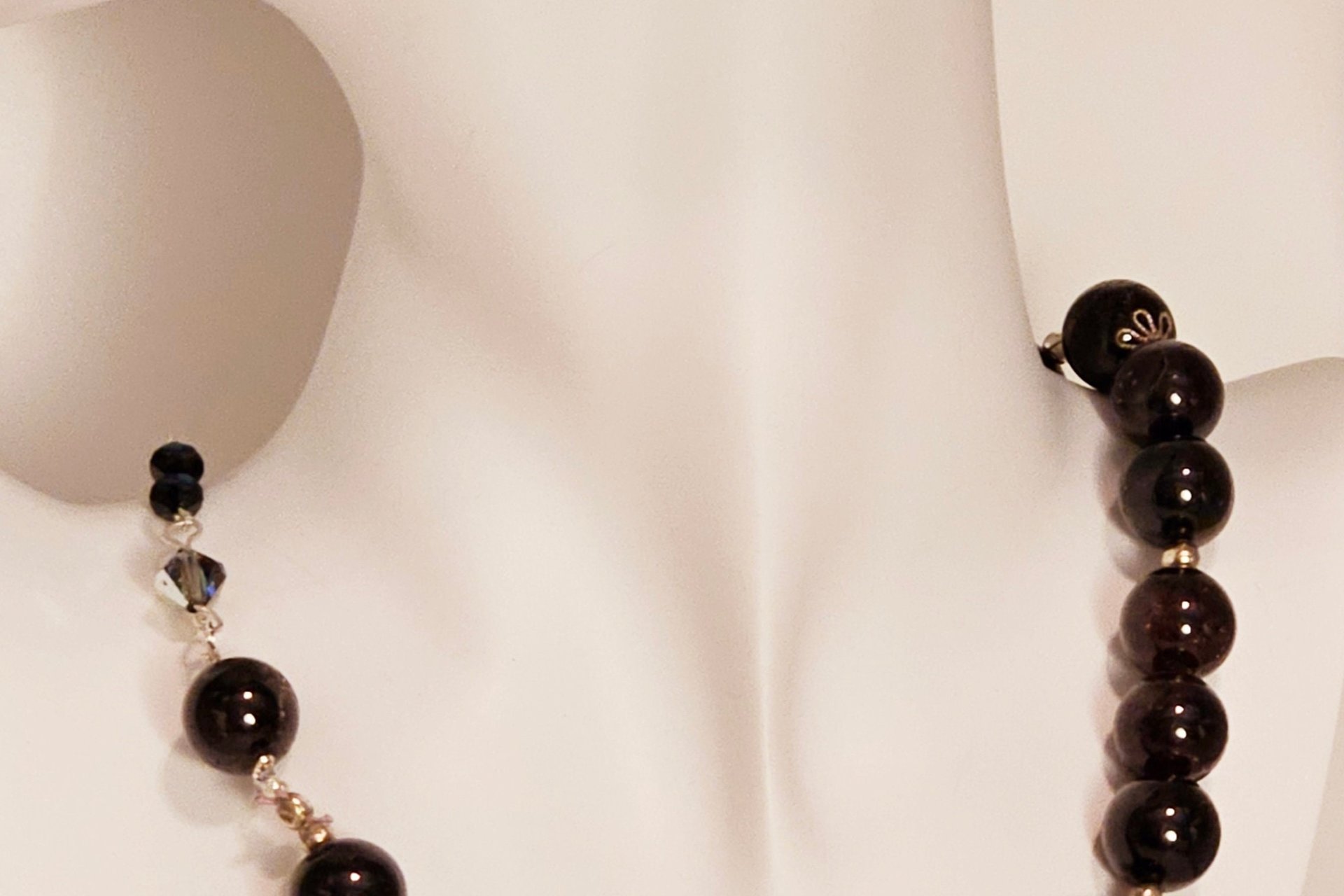 Velvet Spheres Genuine Garnet Jewelry Set with Necklace and Earrings (105 carats)