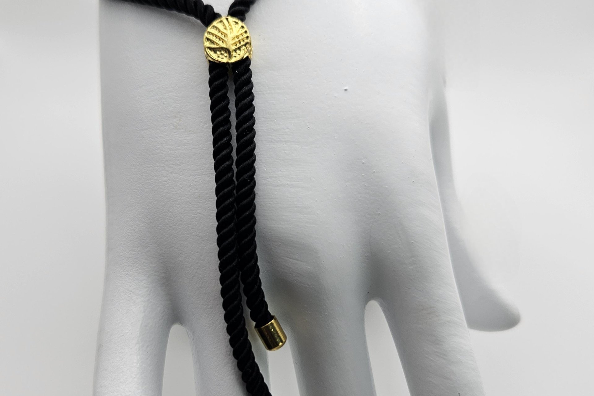 Emerald Glow Bolo Bracelet
